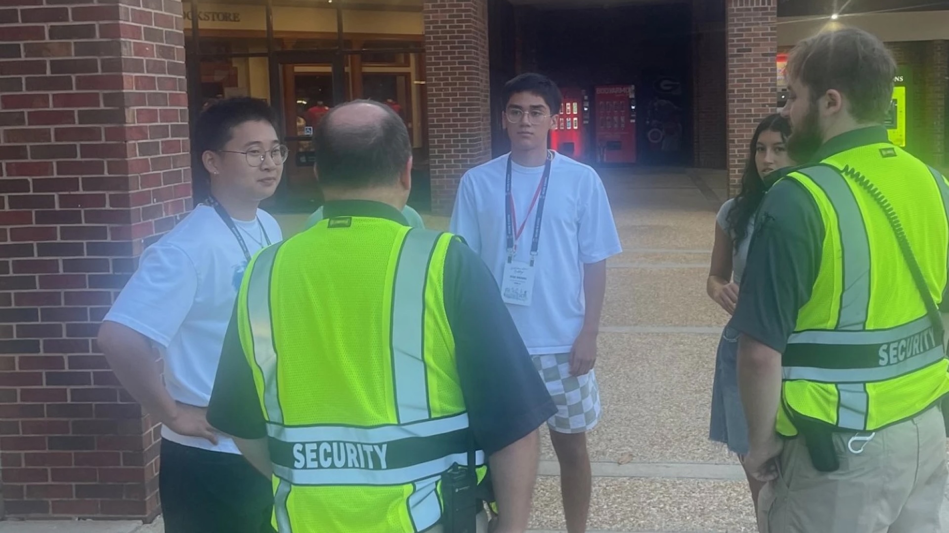 Campus Safety Ambassadors speak with University of Georgia Students